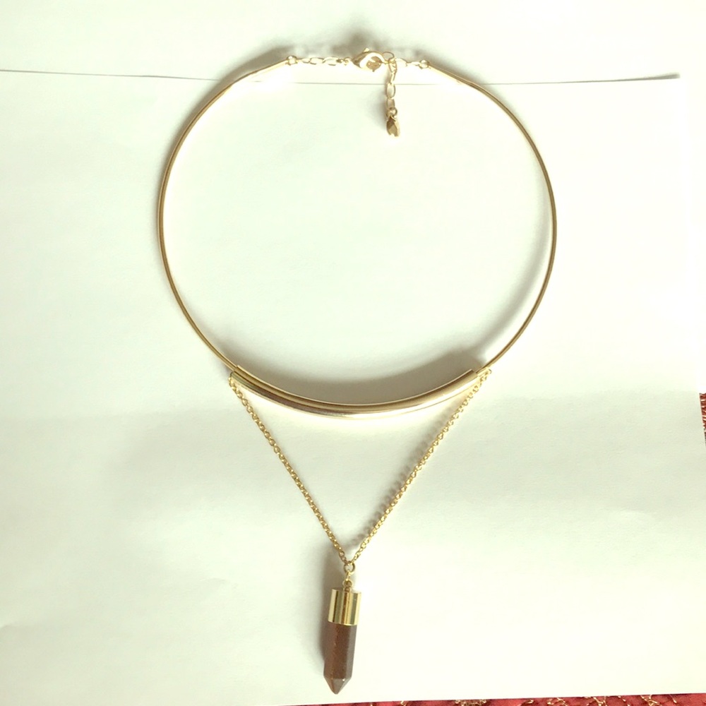 Gold color choker with pendant